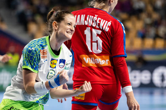 Ana Gros of Slovenia celebrates