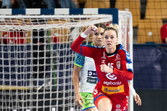 Andjela Janjusevic of Serbia celebrates