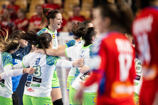 Ana Gros of Slovenia celebrates