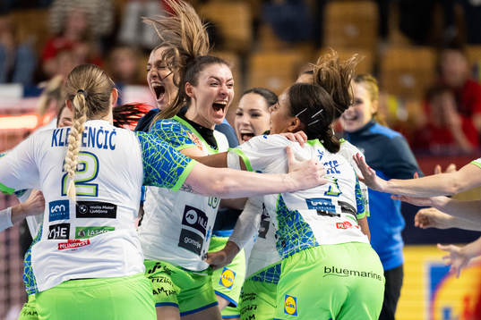 Nina Zulic of Slovenia celebrates