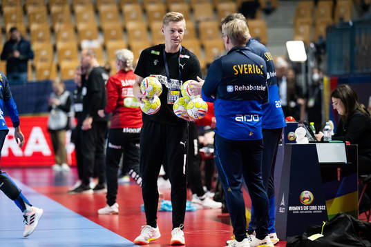 Head coach Jesper Jensen of Denmark