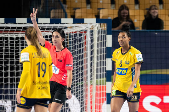 Jamina Roberts of Sweden looks dejected