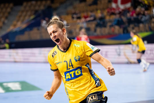 Nathalie Hagman of Sweden celebrates