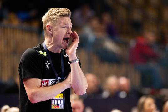 Head coach Jesper Jensen, head coach of Denmark