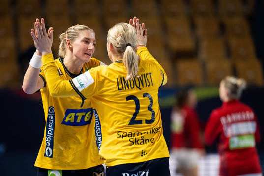 Linn Blohm and Emma Lindqvist of Sweden celebrates