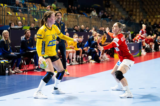 Elin Hansson of Sweden