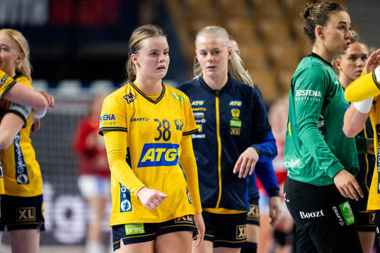 Elin Hansson of Sweden looks dejected