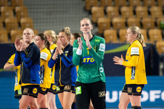 Goalkeeper Johanna Bundsen of Sweden looks dejected