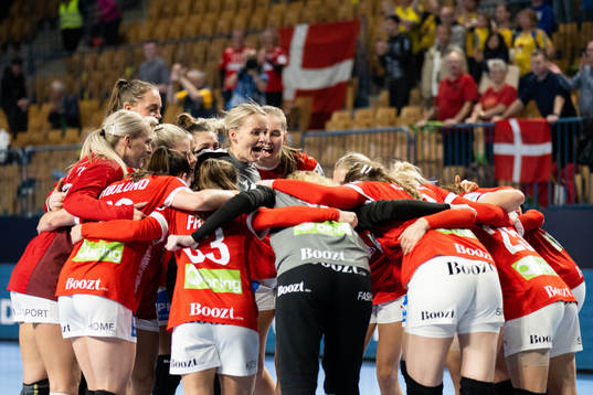 Players of Denmark celebrates