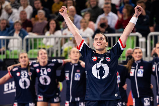 Stine Ruscetta Skogrand of Norway celebrates