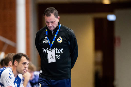 Redbergslids tränare Marinko Kurtovic deppar