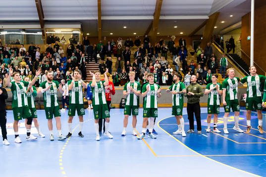 Hammarbys spelare tackar publiken