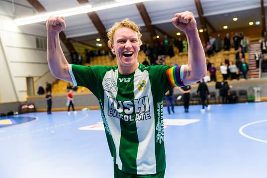 Hammarbys Gustav Davidsson jublar