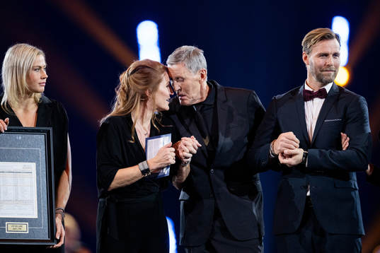 Bianca, Pia och Anders Salming med Börje Salming som