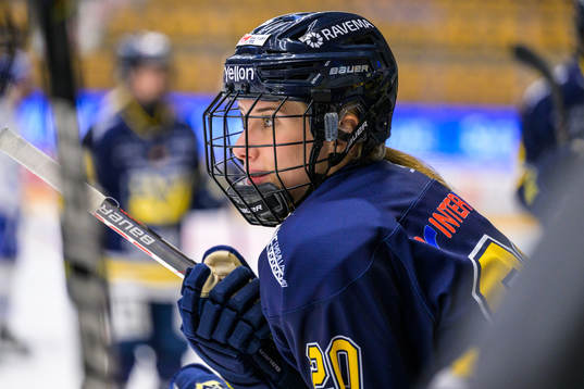 HV71s Karoline Pedersen