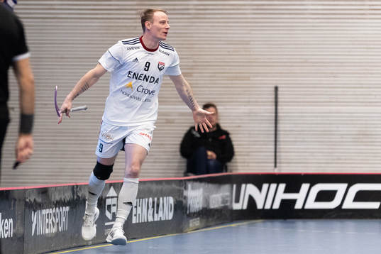 Växjös Jesper Sankell jublar