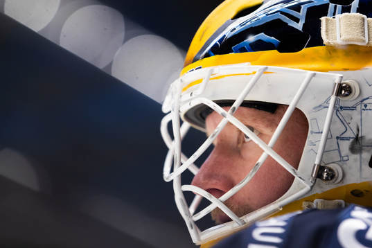 HV71s målvakt Jonas Gunnarsson