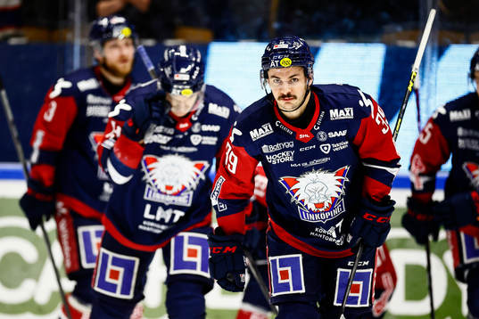 Linköpings Ty Rattie jublar
