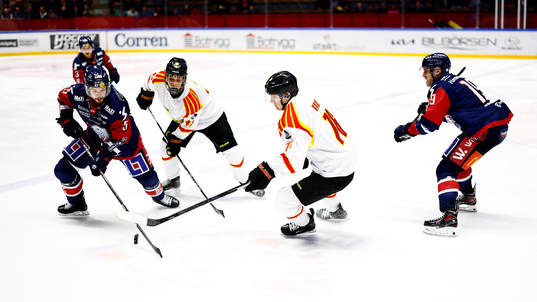 Linköpings Oscar Fantenberg, Brynäs Noel Nordh och Oskar