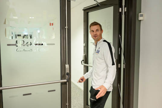 Niclas Alexandersson, tränare på Änglagårdsskolan