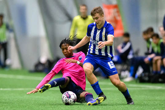 FC Köpenhamns Tristan Fynbo och IFK Göteborgs Noa Linden