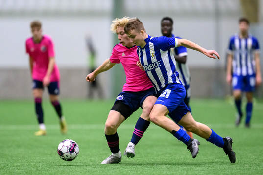 FC Köpenhamns Hialte Bidstrup och IFK Göteborgs Noa Linden