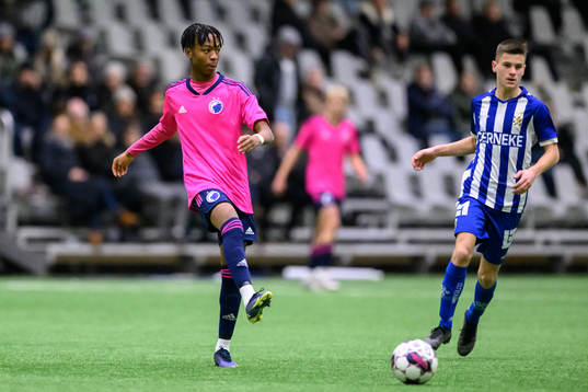 FC Köpenhamns Tristan Fynbo och IFK Göteborgs Leo