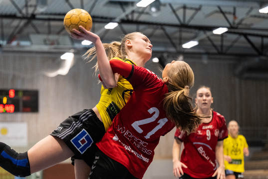 Elin Heikka och Heids Emmie Seeger