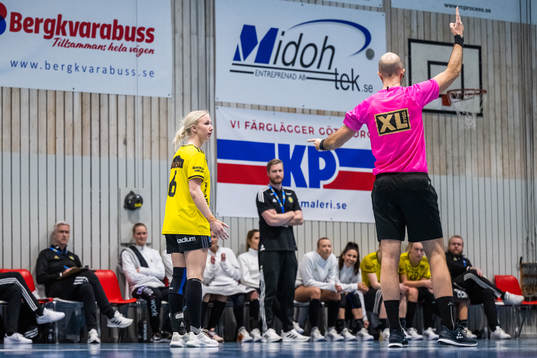 Sävehofs Ida Landberg får två minuters utvisning av