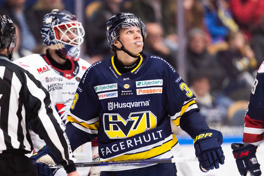 HV71s Måns Lindbäck