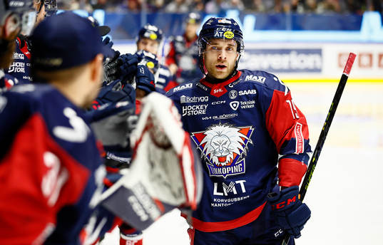 Linköpings Patrick Russell jublar