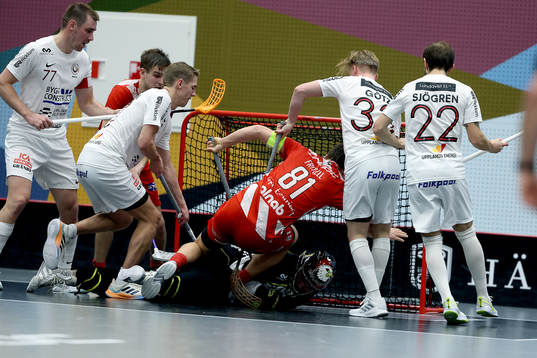 Pixbos lagkapten Gustav Fritzell och Storvretas Simon Götz
