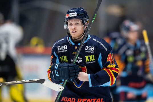 Djurgårdens Alexander Falk deppar