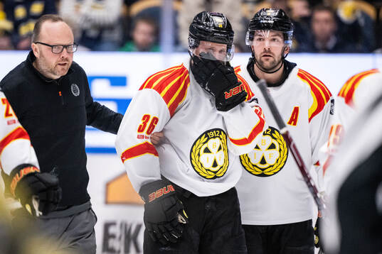 Brynäs Linus Ölund har ont