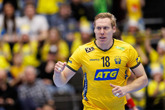 Fredric Pettersson of Sweden celebrates