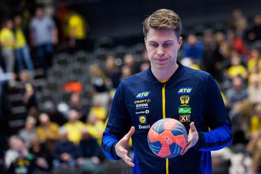 Lucas Pellas of Sweden