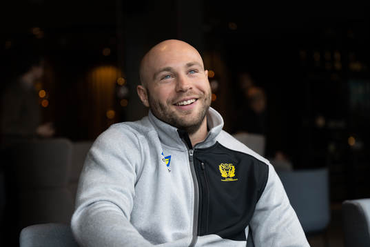 Oscar Bergendahl at a press event with Sweden