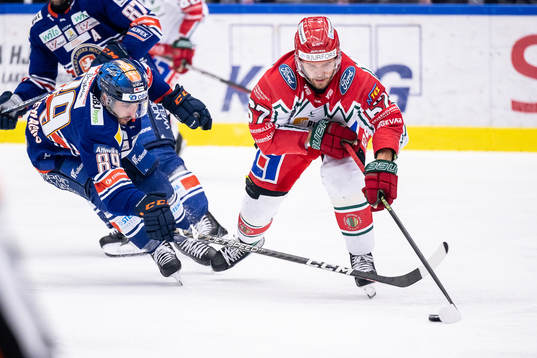 Växjös Jayden Halbgewachs och Frölundas Jacob Nilsson