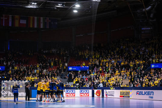 Players of Sweden celebrate