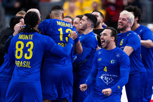 Joao Pedro Silva of Brazil celebrates with team mates