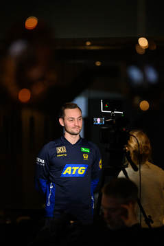 Hampus Wanne at a press event with Sweden