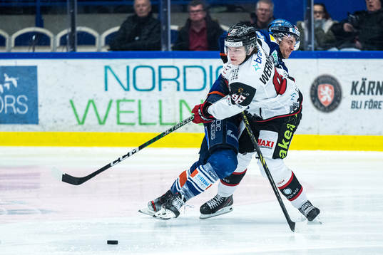 Malmö Redhawks Lukas Wernblom och Växjös Keegan Lowe