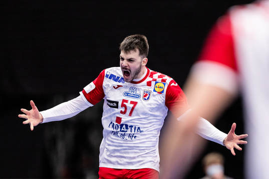Filip Glavas of Croatia celebrates
