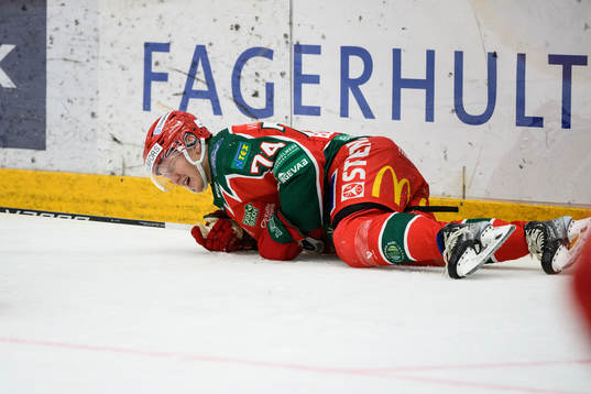 Frölundas Andreas Borgman har ont