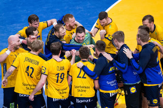 Andreas Palicka of Sweden celebrates with team mates