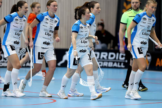 Kalmarsunds Karen Farnes reduserar till 6-5