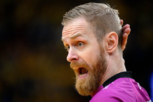 goalkeeper Björgvin Pall Gustavsson of Iceland reacts