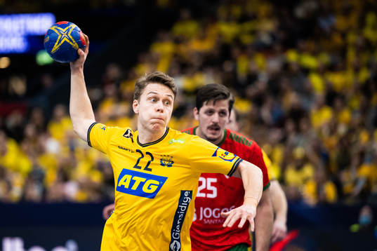 Lucas Pellas of Sweden