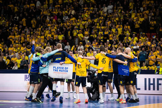 Players of Sweden celebrate