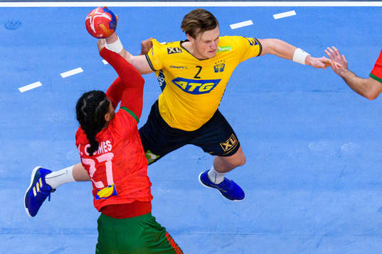Jonathan Carlsbogård of Sweden